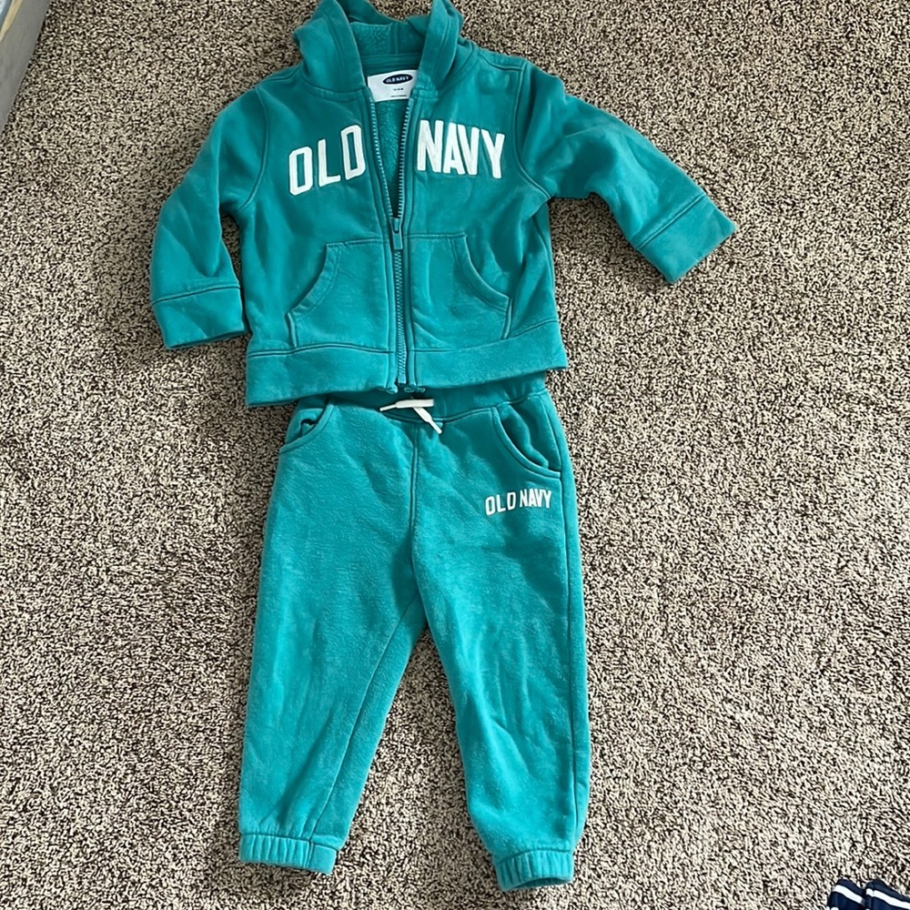 Old Navy Sweatsuit